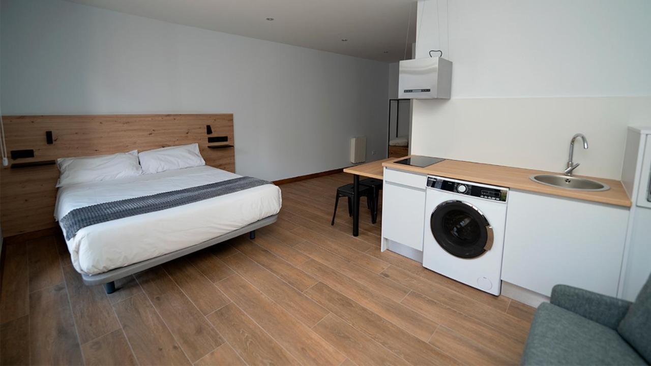 Apartamentos Puerta De Occidente Cornellana Exterior foto